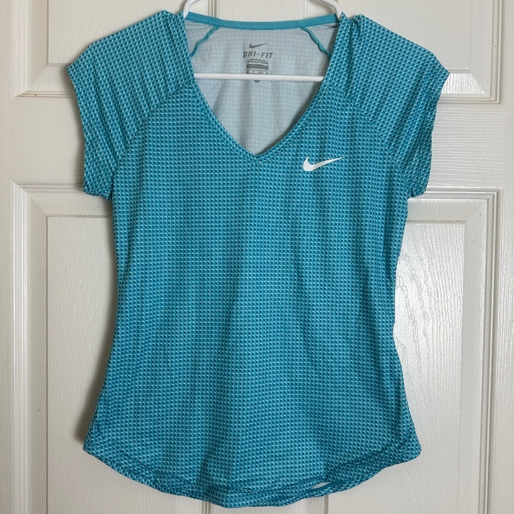 ! Nike Dri-Fit Blue Graphic V-Neck Short Sleeve Performance Top Women Size XS